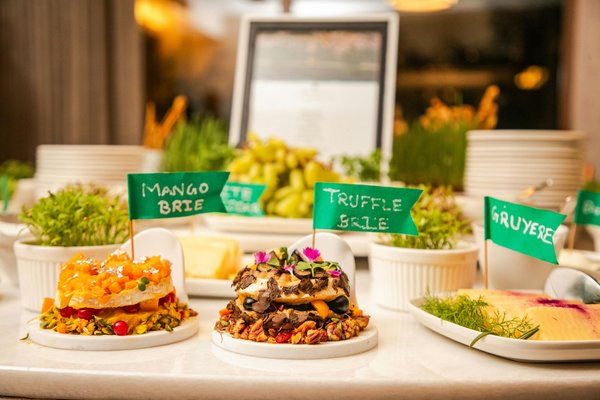 Découvrez l'explosion de saveurs du curry de crevettes crémeux à la noix de coco et à la citronnelle !